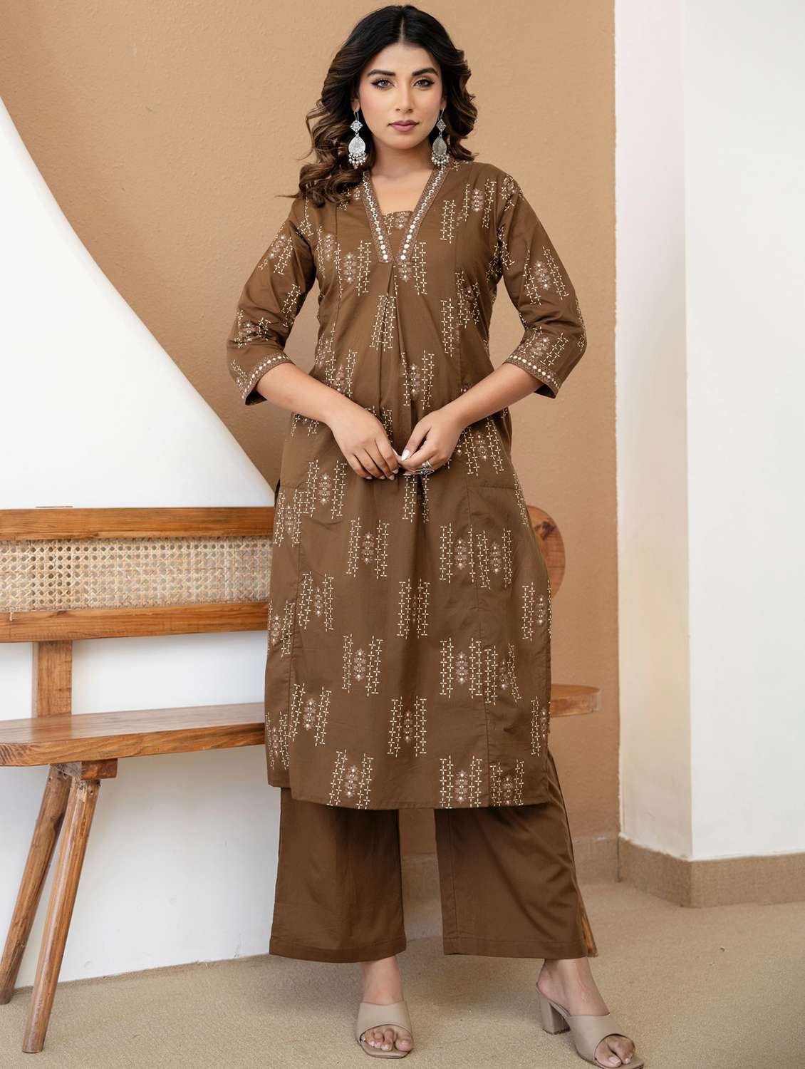 women printed three quarter sleeve kurta palazzo with dupatta set - 22542004 -  Standard Image - 2