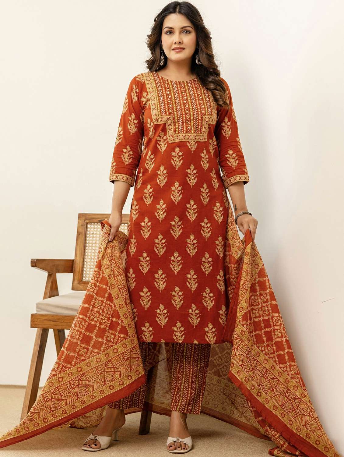 women printed three quarter sleeve kurta pant with dupatta set - 22542014 -  Standard Image - 2