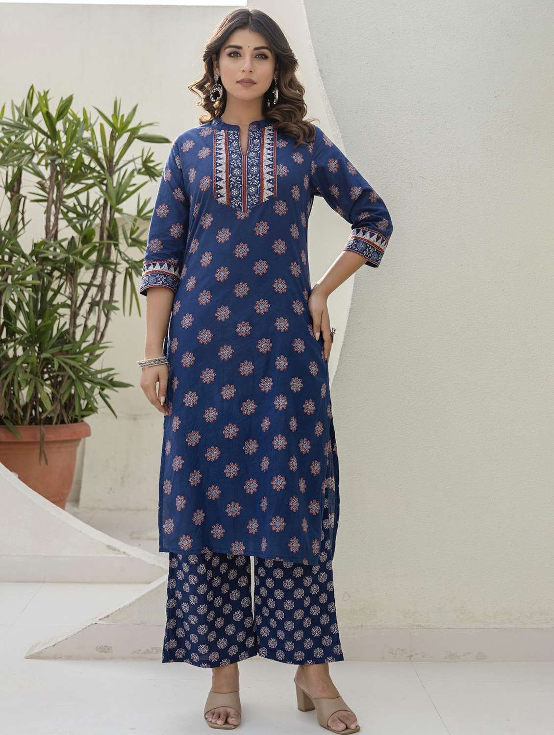 women printed three quarter sleeve kurta palazzo with dupatta set - 22542016 -  Standard Image - 2