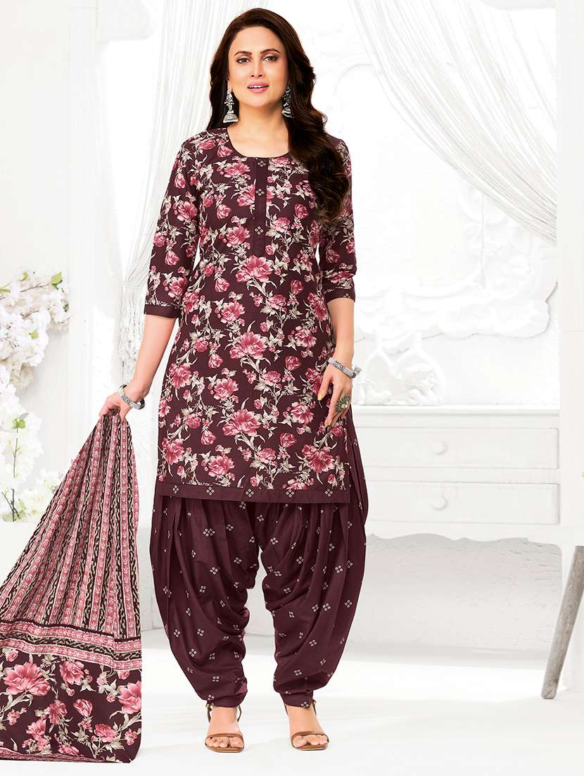 women printed three quarter sleeve kurta patiala with dupatta set