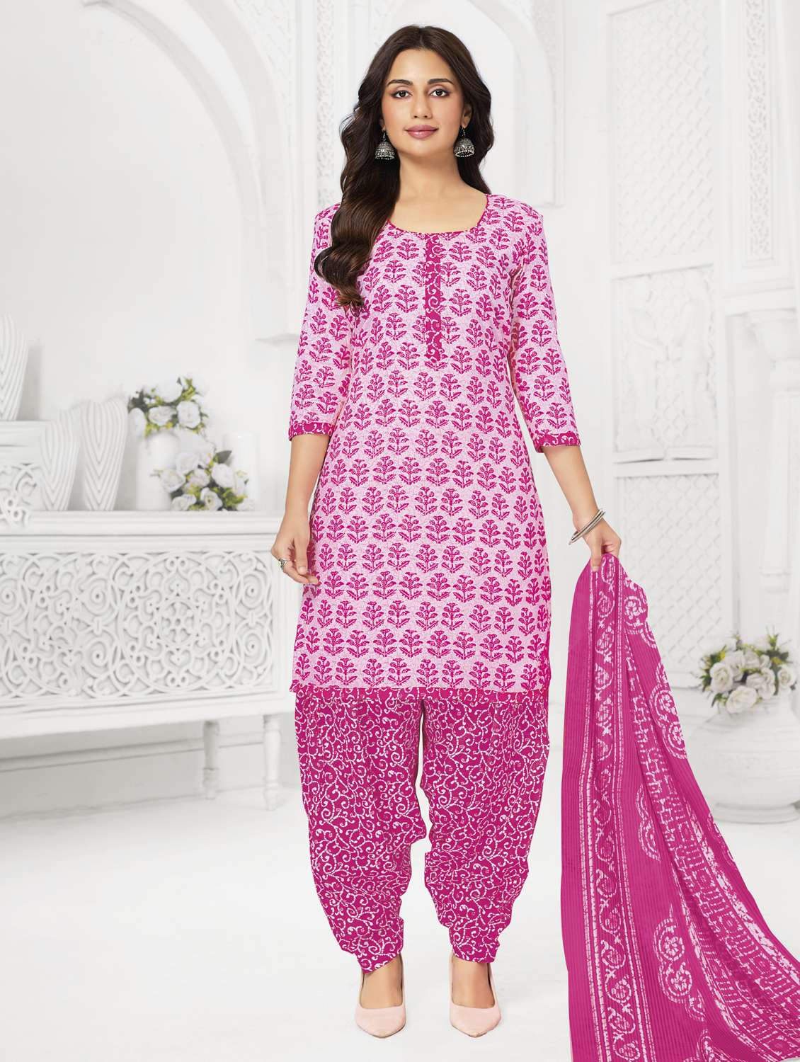 women printed three quarter sleeve kurta patiala with dupatta set - 22542135 -  Standard Image - 2