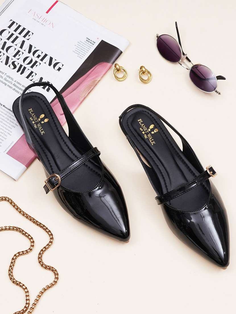 women solid back strap flat sandal
