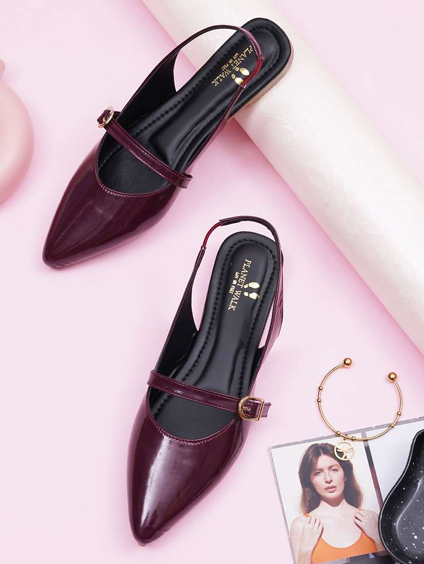 women solid back strap flat sandal