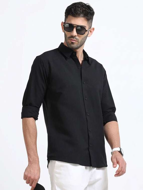 Men Solid Collared Regular Fit Casual Shirt - 22542228 -  Standard Image - 2