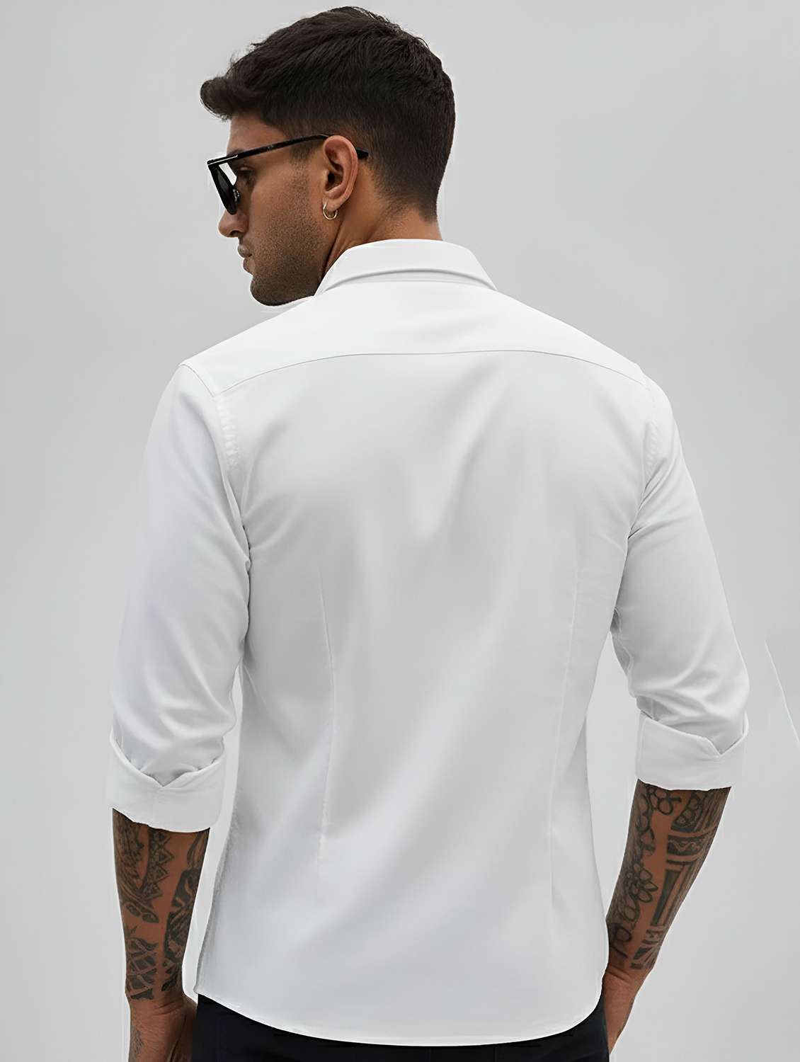 Men Solid Collared Slim Fit Casual Shirt - 22542305 -  Standard Image - 2
