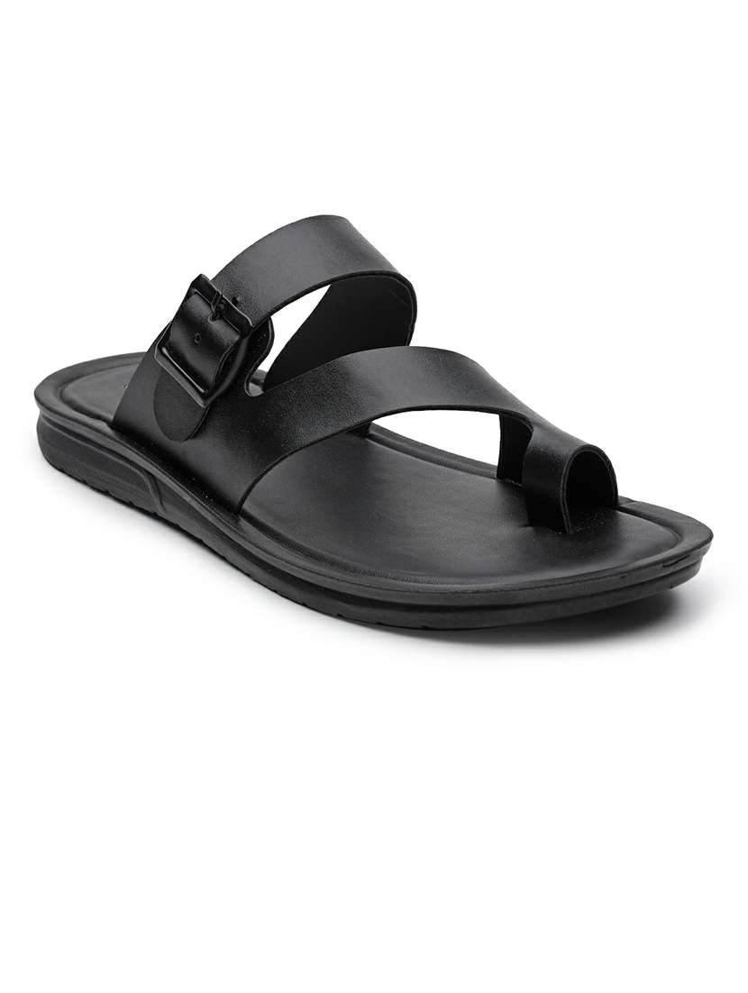 men solid one toe sandal  - 22542706 -  Standard Image - 2