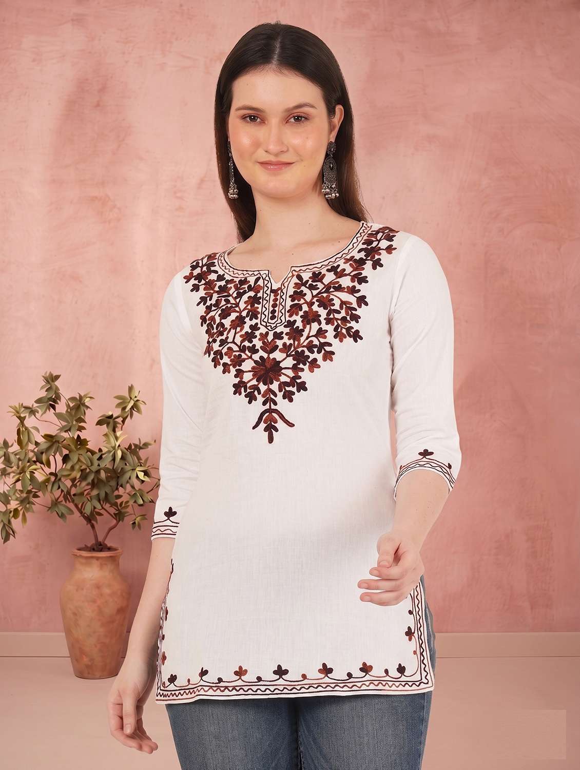 women embroidered notch neck straight kurti