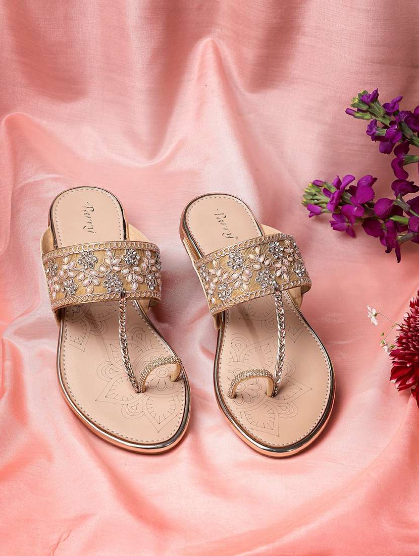women embellished one toe sandal
