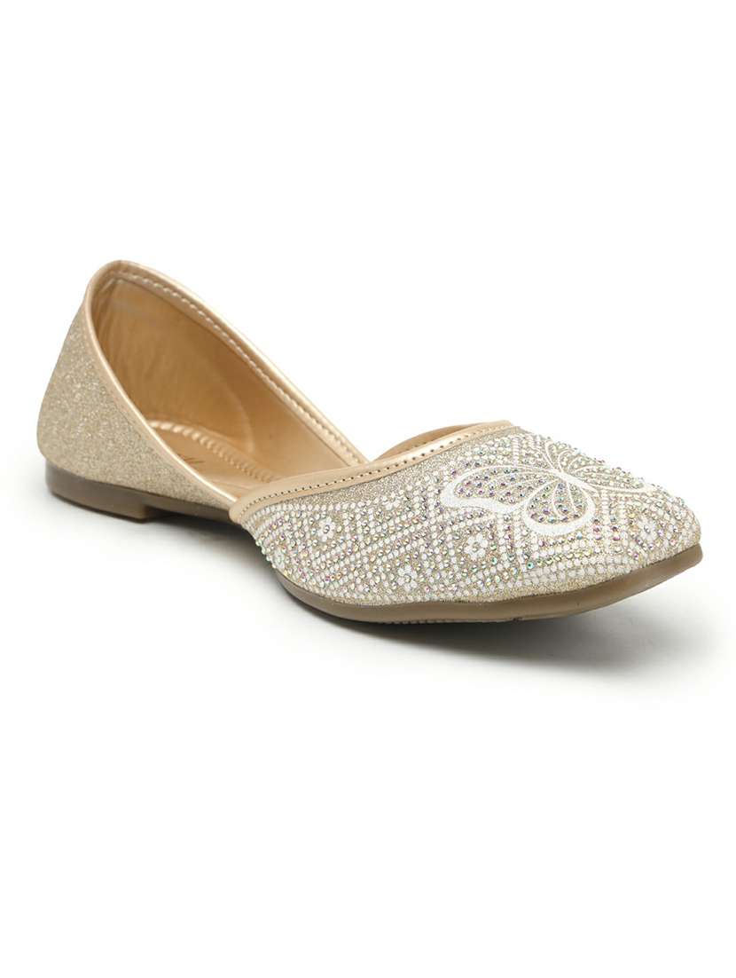 women embellished slip on jutis - 22543141 -  Standard Image - 2