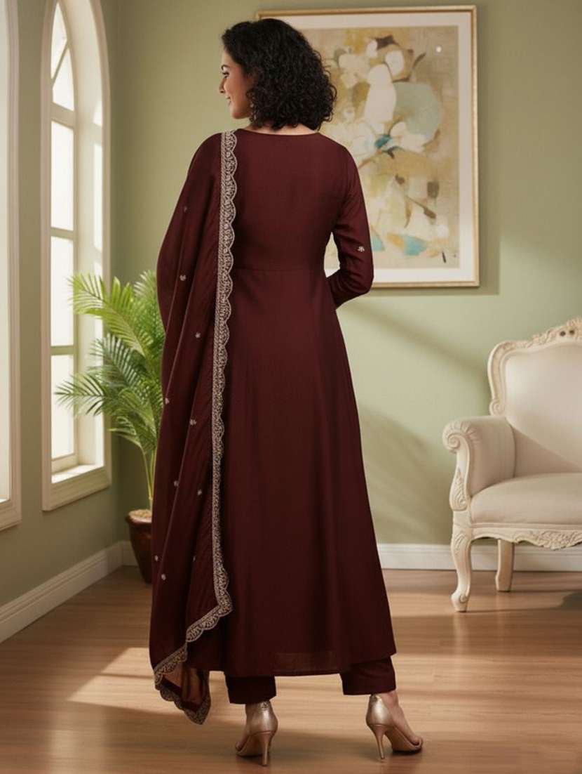 women embroidered long sleeves kurta pant set with dupatta - 22543476 -  Standard Image - 2