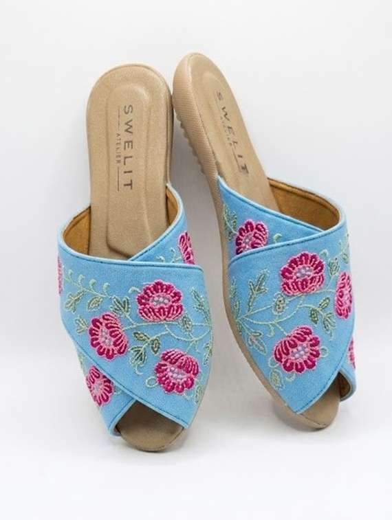 women embroidered slip on flats - 22543807 -  Standard Image - 2