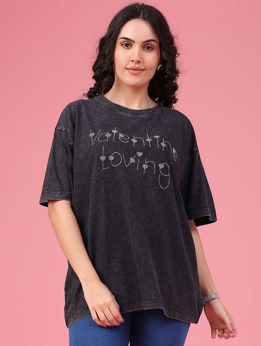 women embellished short sleeves oversized t-shirt - 22546132 -  Standard Image - 2