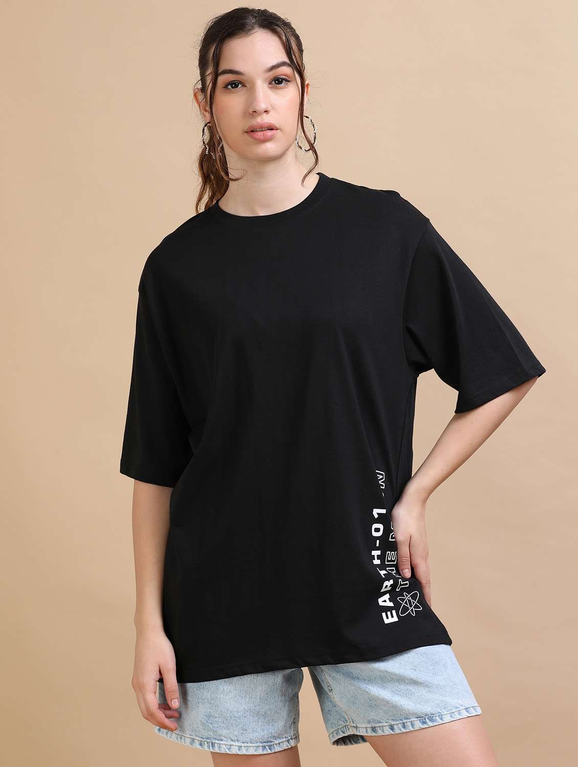 women printed short sleeves oversized t-shirt - 22547983 -  Standard Image - 2