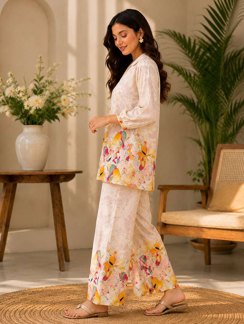 women printed collared top and trouser co-ord set - 22548017 -  Standard Image - 2