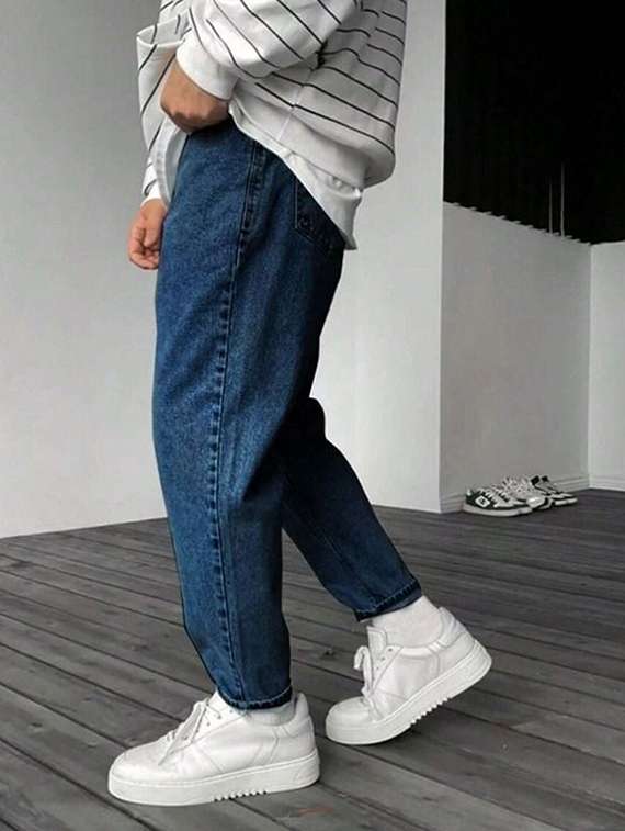 men washed mid rise relaxed fit jeans - 22548201 -  Standard Image - 2