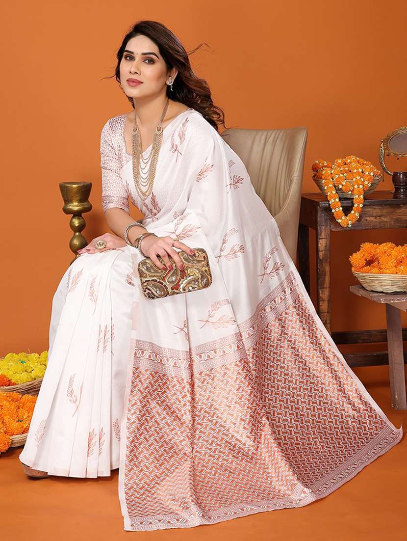 women self design banarasi saree with blouse - 22548567 -  Standard Image - 2