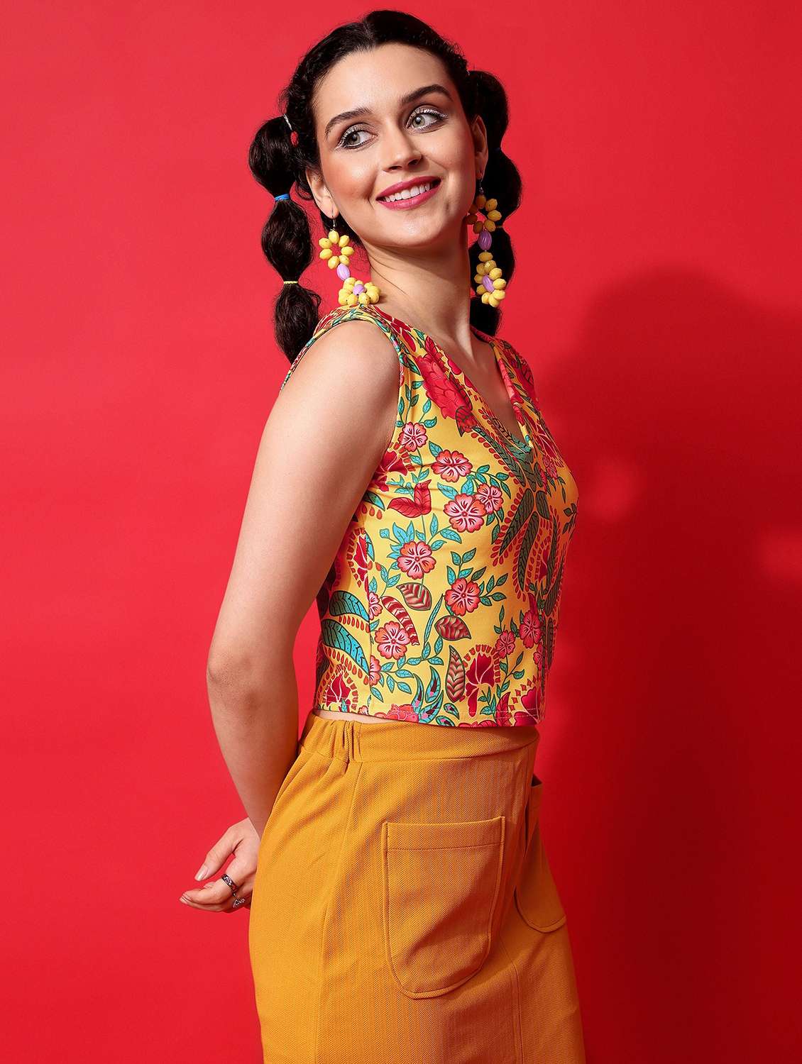 women printed sleeveless crop top - 22549029 -  Standard Image - 2
