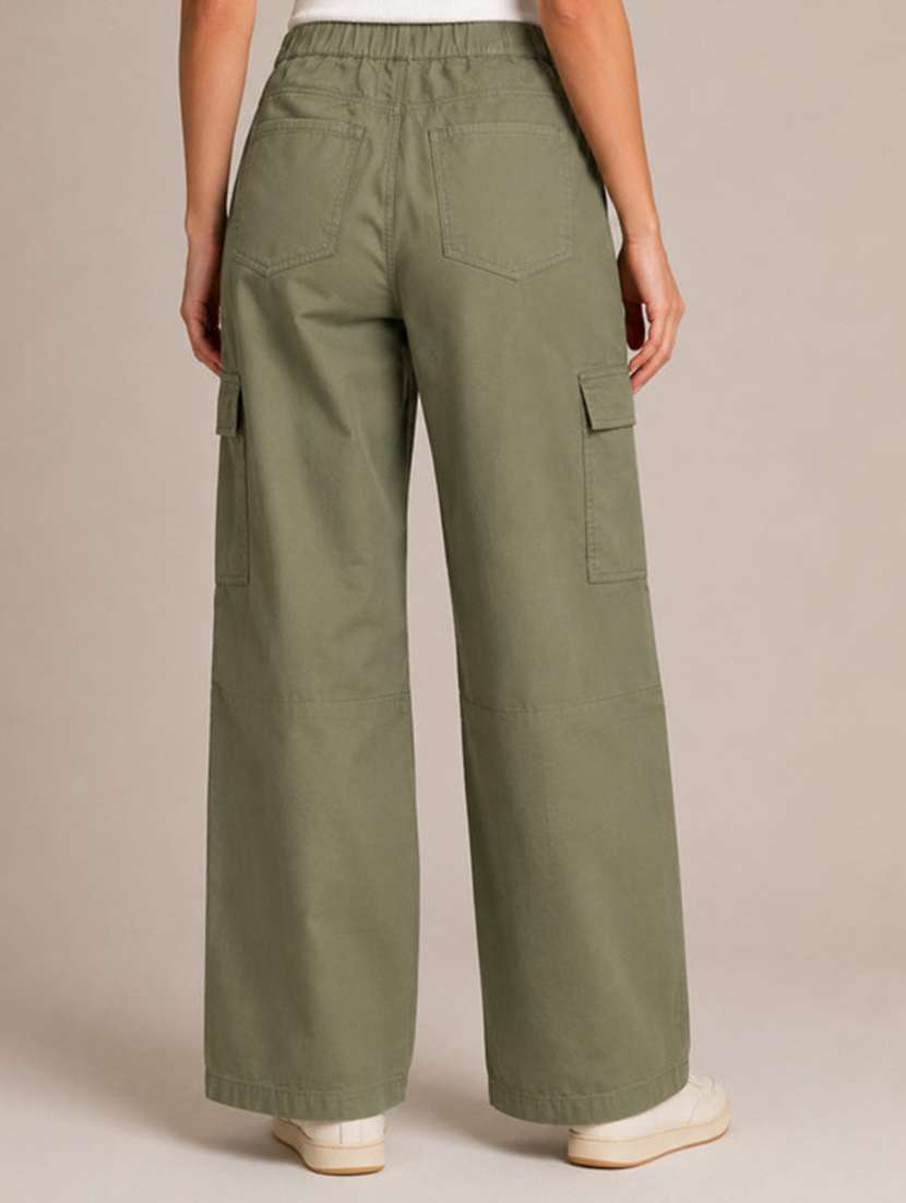 women solid mid rise regular fit cargo - 22549731 -  Standard Image - 2