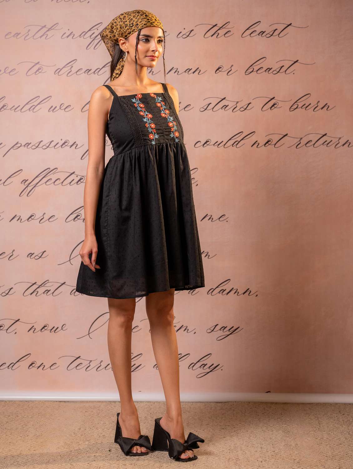 Women Self Design Sleeveless A-line Dress - 22550180 -  Standard Image - 2