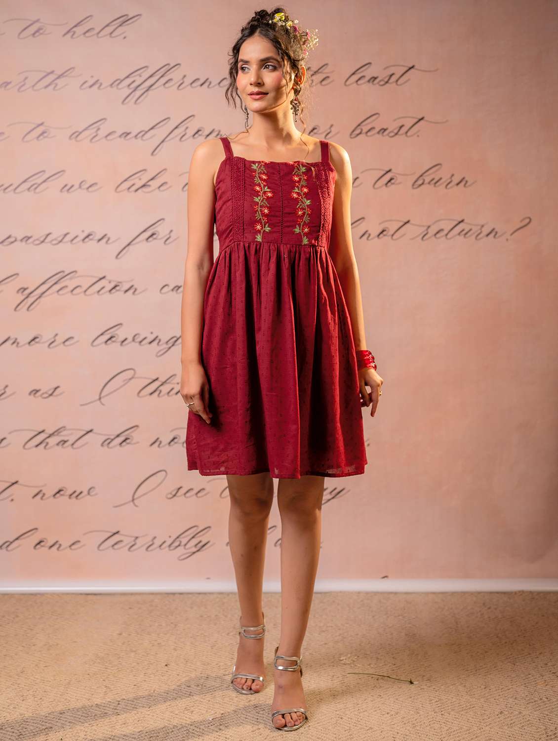 women self design sleeveless a-line dress