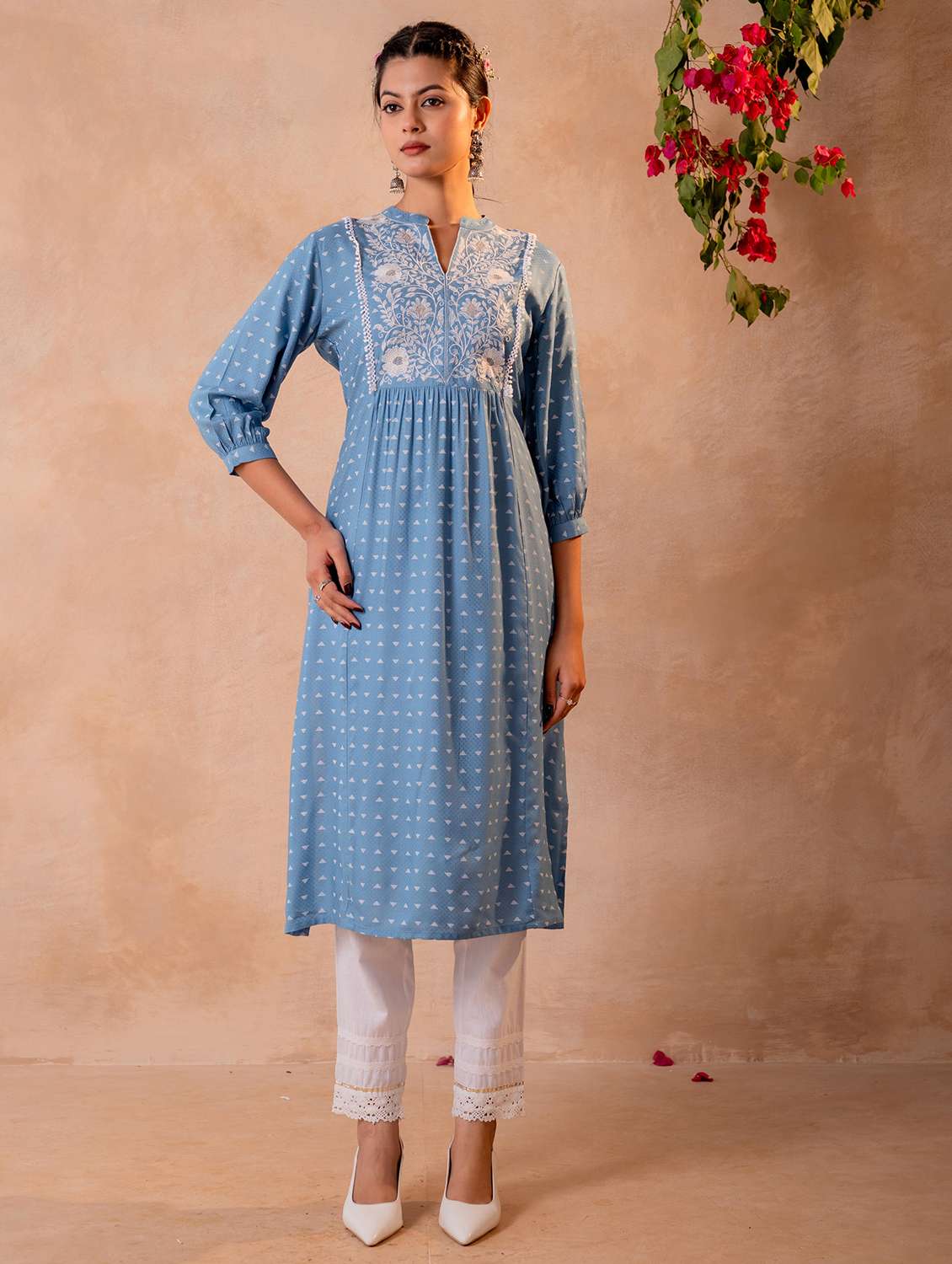 women printed three quarter sleeves straight kurta