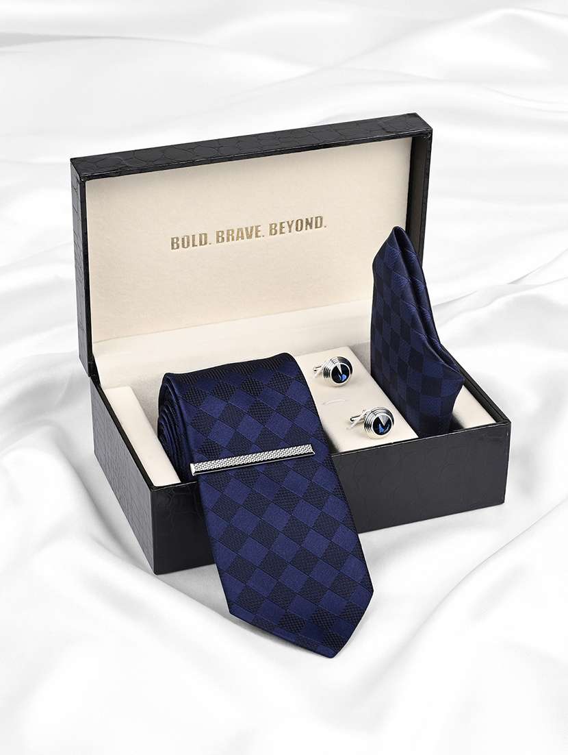 blue checkered tie set with cufflinks pocket square - 22550365 -  Standard Image - 2