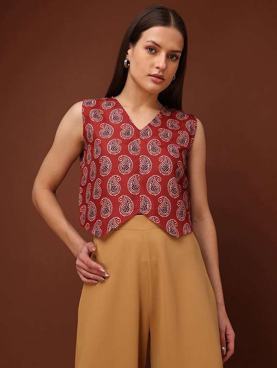 brown cotton blend crop top - 22553636 -  Standard Image - 2