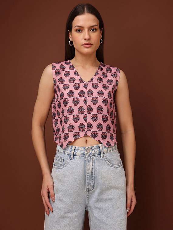 pink cotton blend crop top