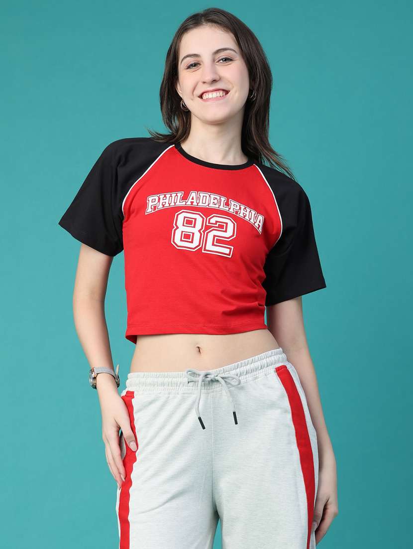 Women Colourblocked Raglan Sleeves Crop T-shirt - 22553963 -  Standard Image - 2