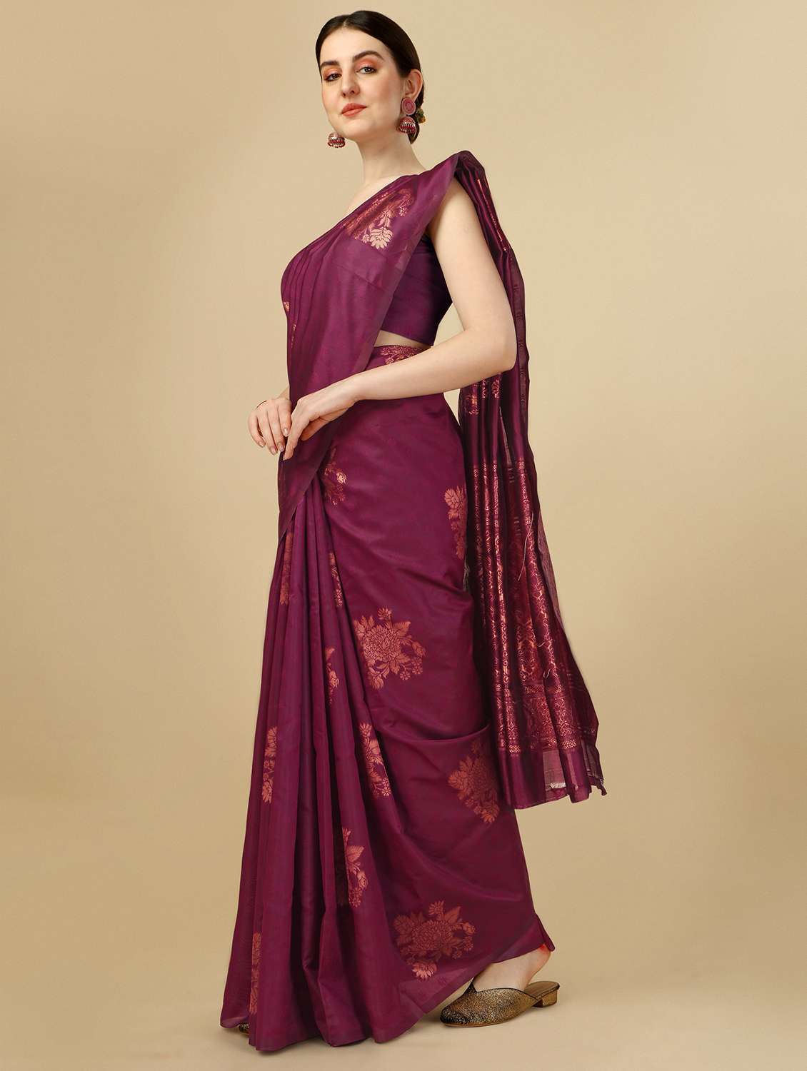 Women Self Design Banarasi Saree With Blouse - 22554546 -  Standard Image - 2