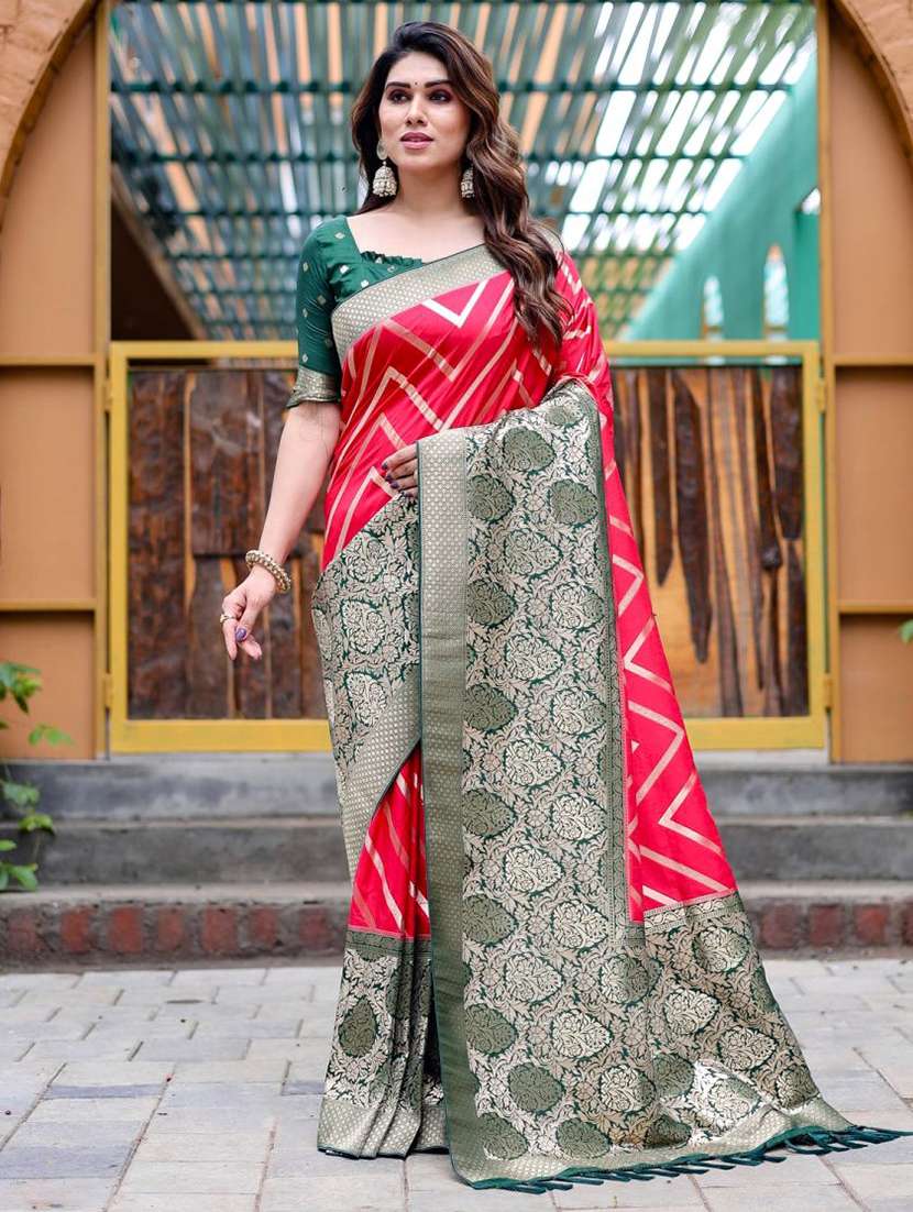 women self design banarasi saree with blouse - 22554596 -  Standard Image - 2