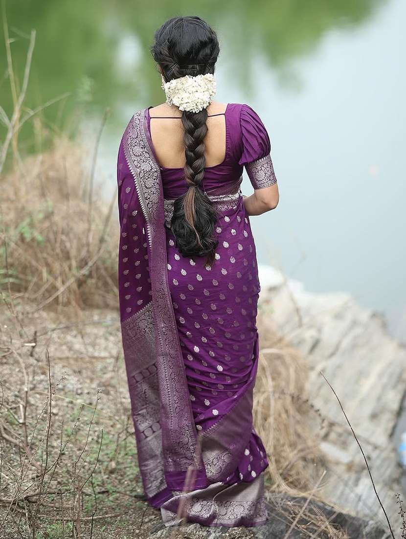 Women Self Design Banarasi Saree With Blouse - 22554707 -  Standard Image - 2