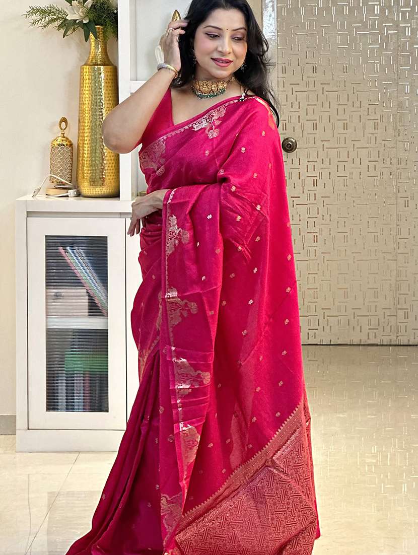 women self design banarasi saree with blouse - 22554738 -  Standard Image - 2