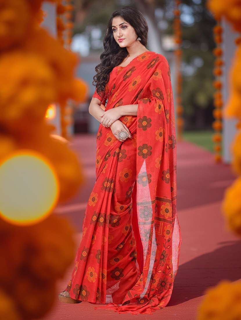 women printed handloom saree with blouse - 22554904 -  Standard Image - 2