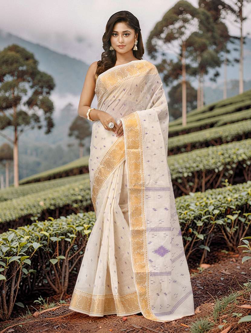 women self design handloom saree