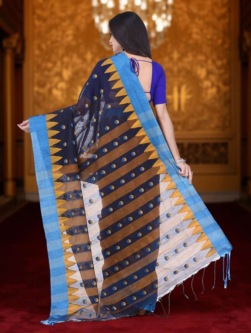 women self design jamdani saree with blouse - 22555009 -  Standard Image - 2