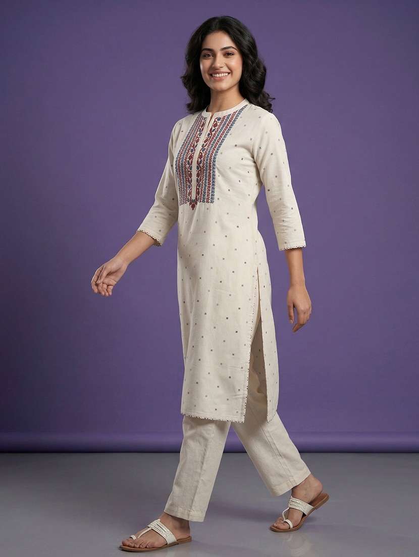 women self design three quarter sleeve straight kurta - 22555035 -  Standard Image - 2