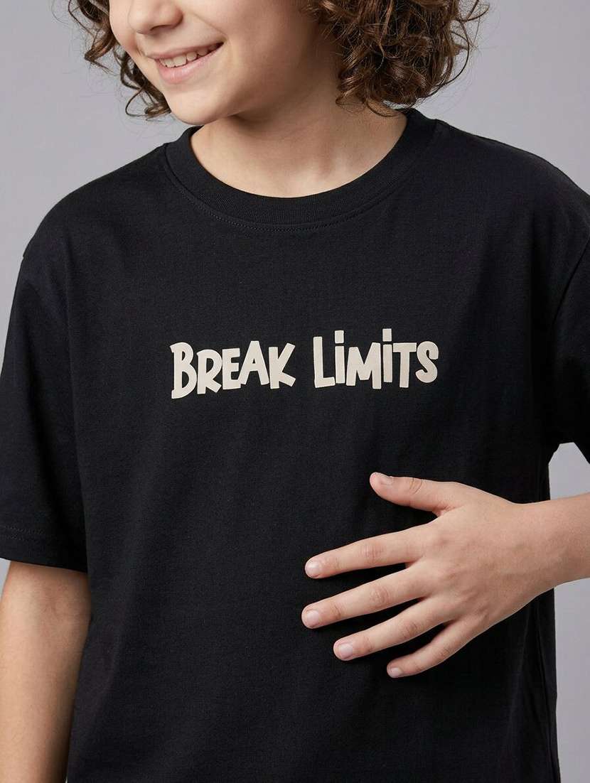 Boys Printed Short Sleeves Regular Fit T-shirt - 22555869 -  Standard Image - 2