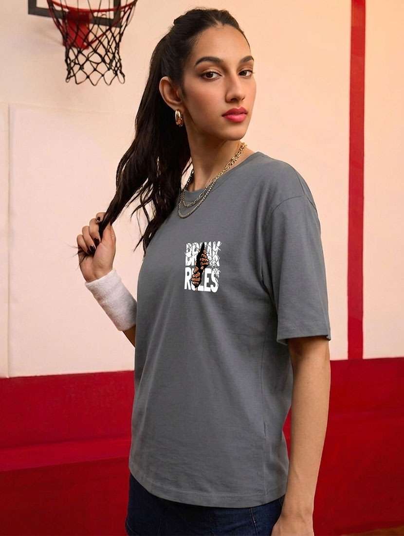 women printed short sleeves oversized t-shirt - 22556324 -  Standard Image - 2