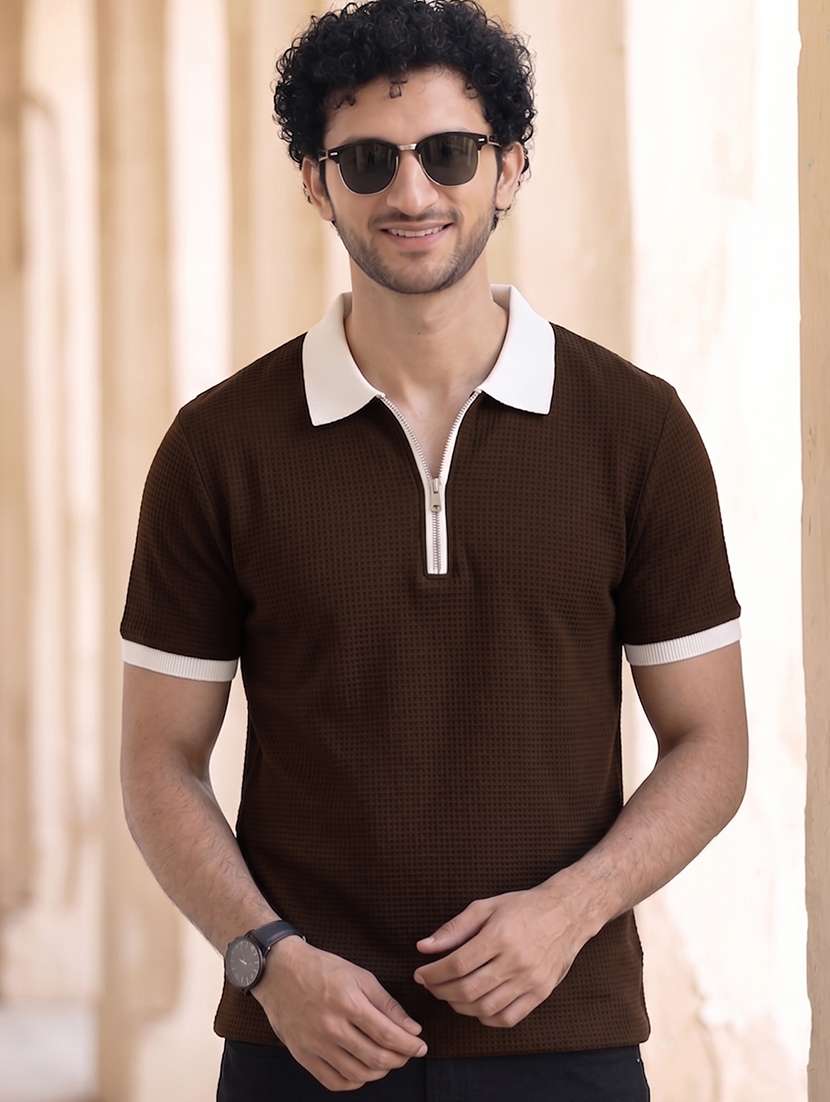 men textured short sleeve regular fit polo t-shirt - 22556789 -  Standard Image - 2