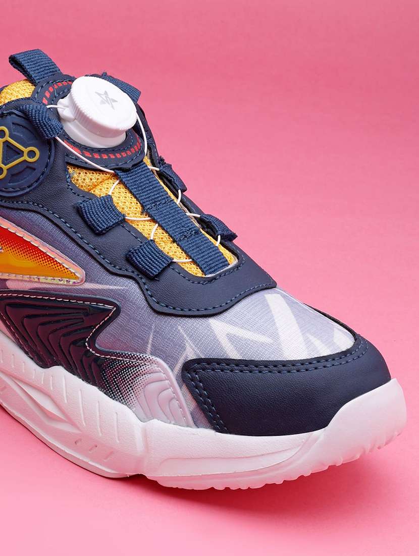 boys printed slip on sports shoes - 22556926 -  Standard Image - 2