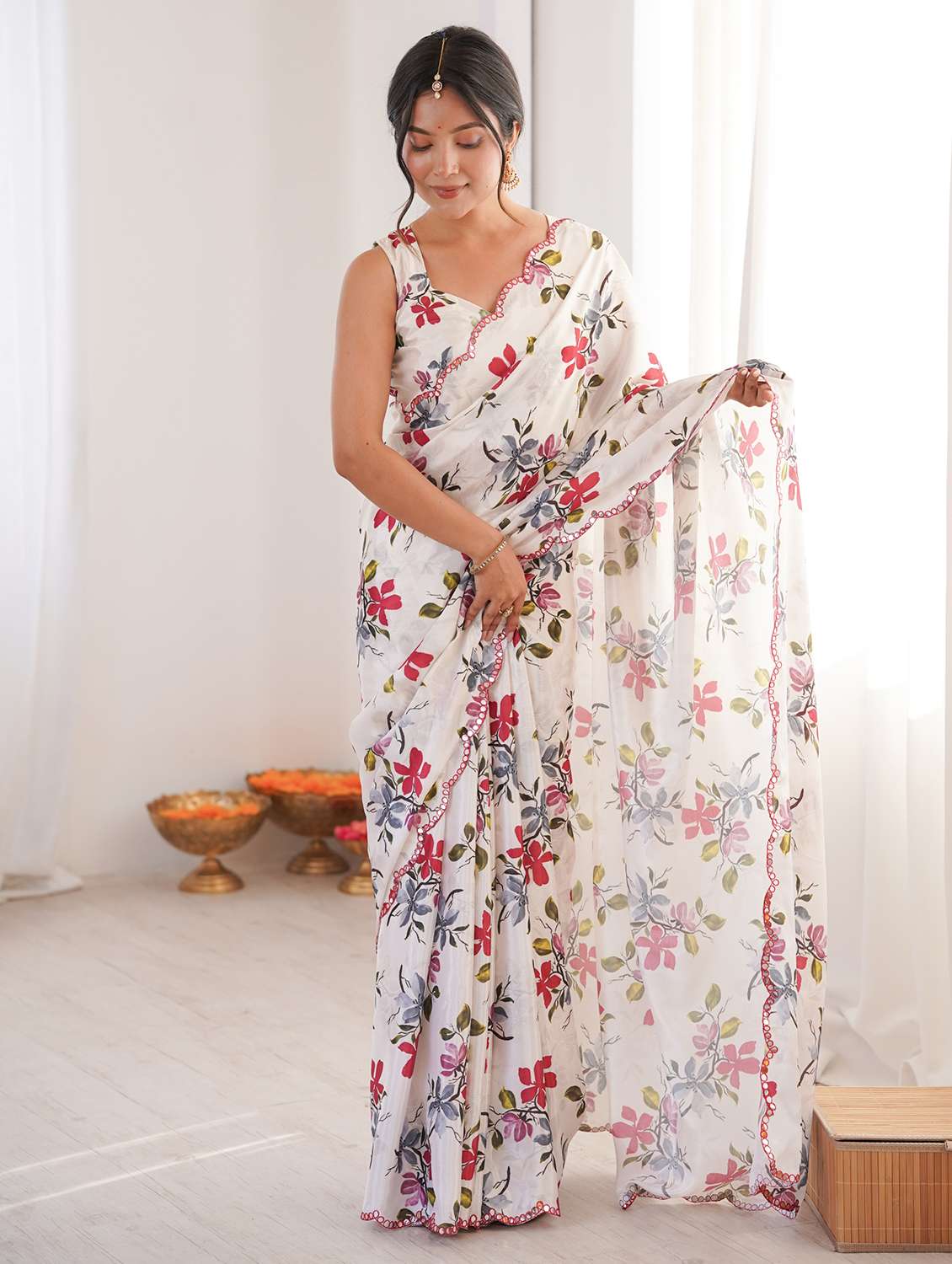 women printed casual wear saree with blouse