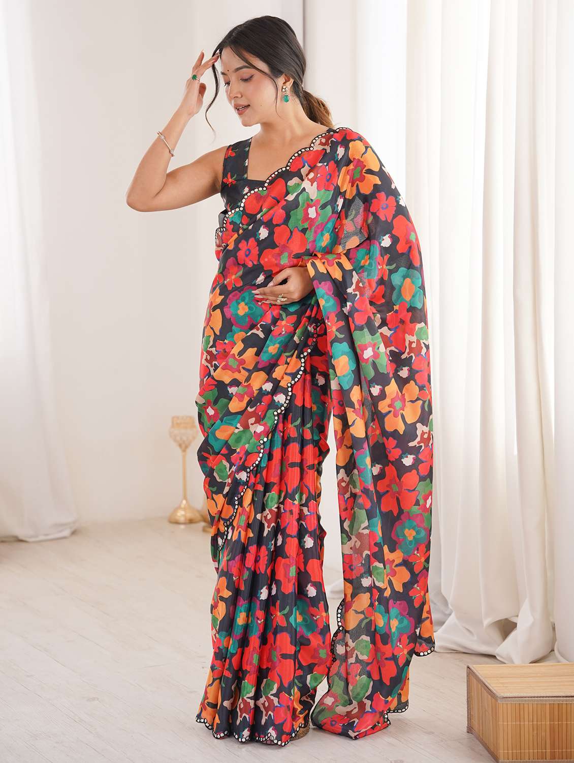 women printed casual wear saree with blouse - 22558258 -  Standard Image - 2