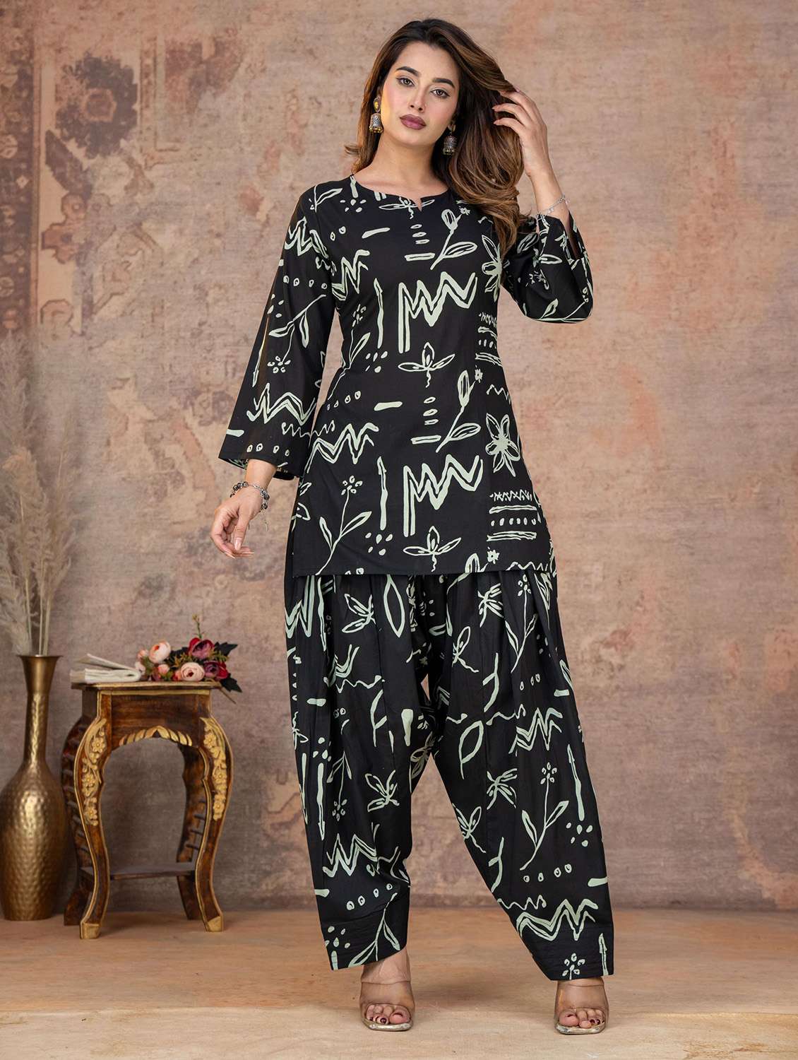 women printed three quarter sleeve kurta salwar set - 22558317 -  Standard Image - 2