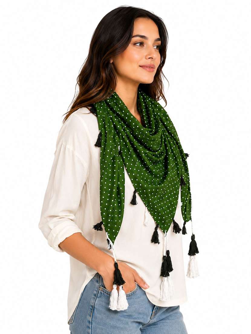 women printed scarf featuring with tassels - 22558506 -  Standard Image - 2