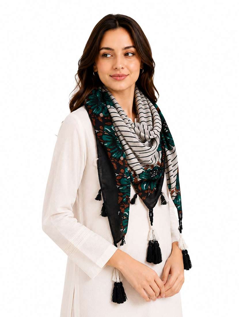 Women Pack Of 2 Printed Scarf Featuring With Tassels - 22558509 -  Standard Image - 2