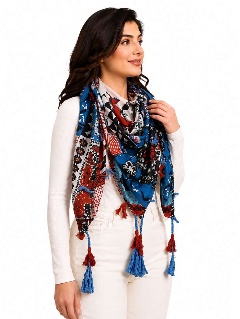 Women Printed Scarf Featuring With Tassels - 22558522 -  Standard Image - 2