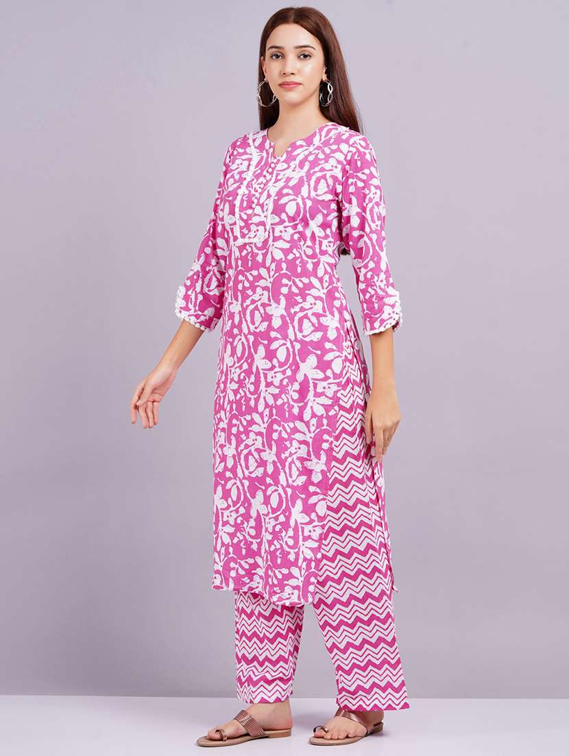 Women Printed Three Quarter Sleeve Kurta Palazzo Set - 22558709 -  Standard Image - 2
