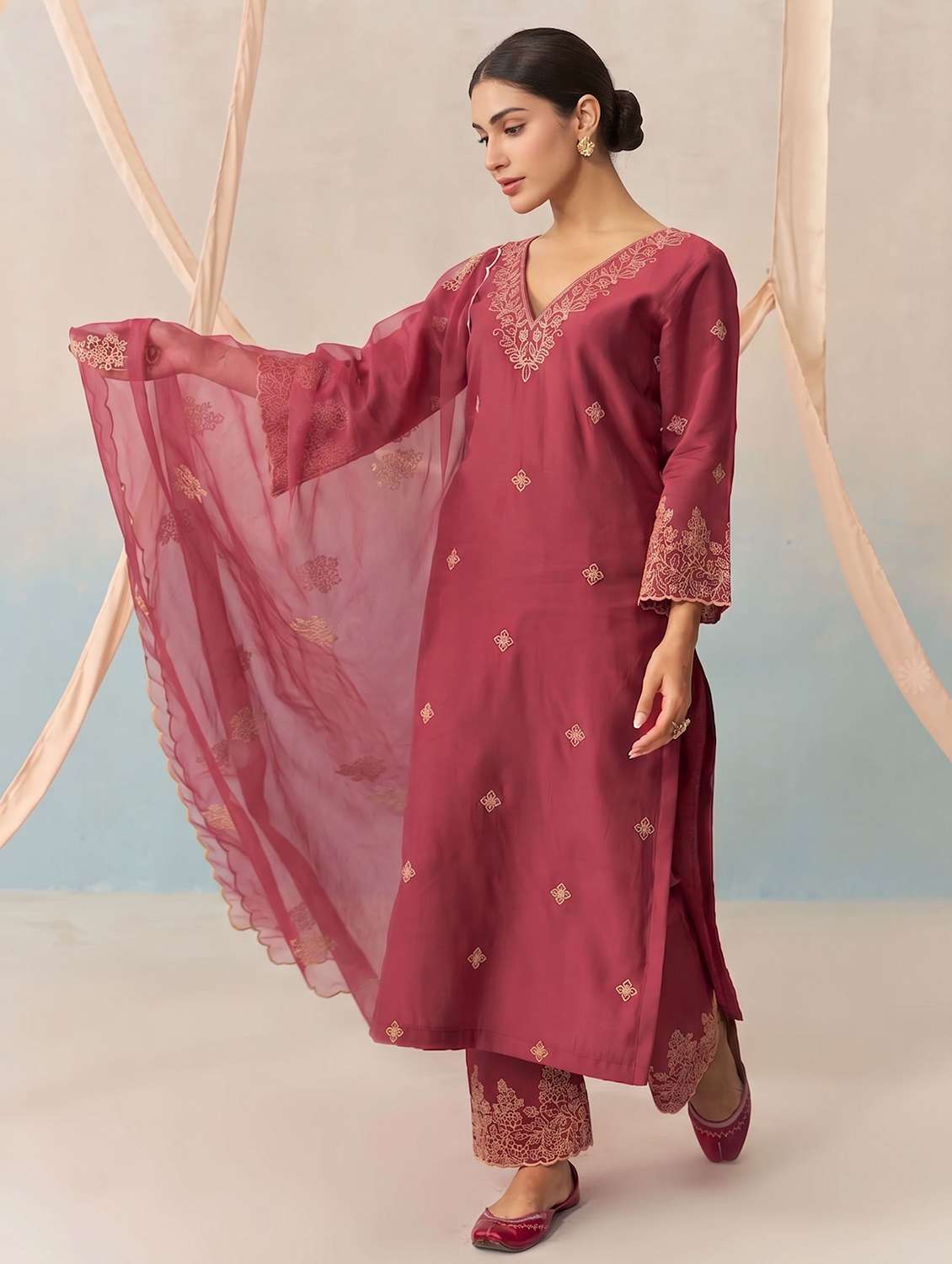 women embroidered long sleeve kurta palazzo with dupatta set - 22558718 -  Standard Image - 2