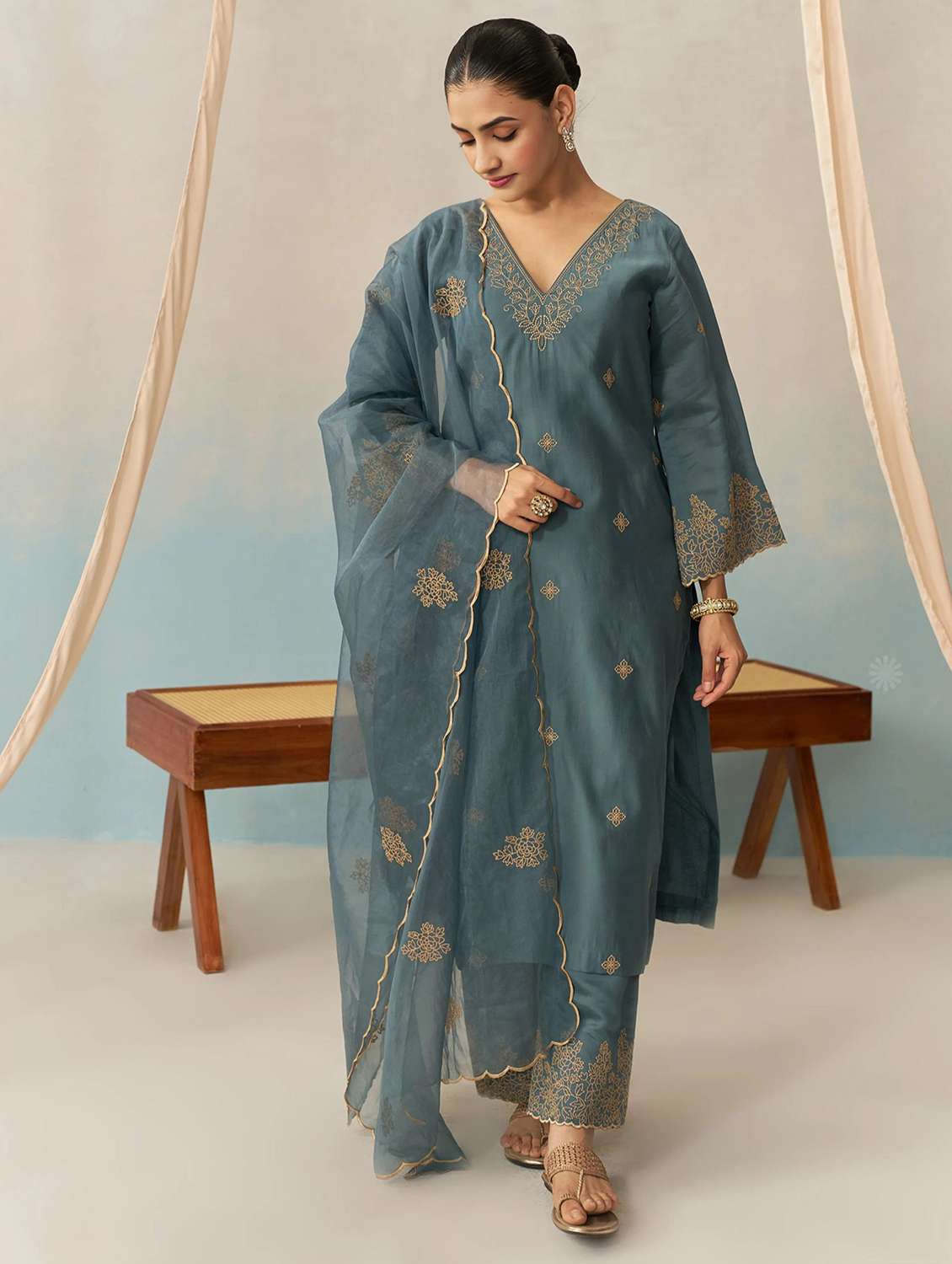 women embroidered long sleeve kurta palazzo with dupatta set - 22558719 -  Standard Image - 2
